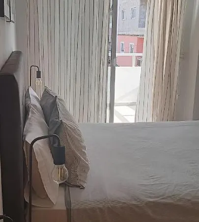 Gota De Mar بيت شباب لوس أبريغوس