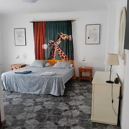 بيت شباب Gota De Mar لوس أبريغوس