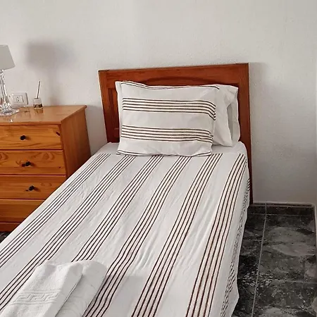 Gota De Mar Hostel Los Abrigos