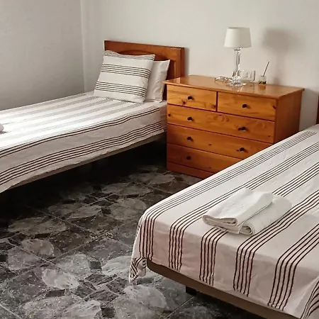 Gota De Mar Hostel *